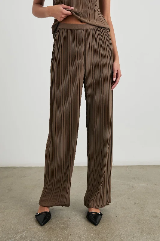 Epic Deals LIANA PANT - MOREL