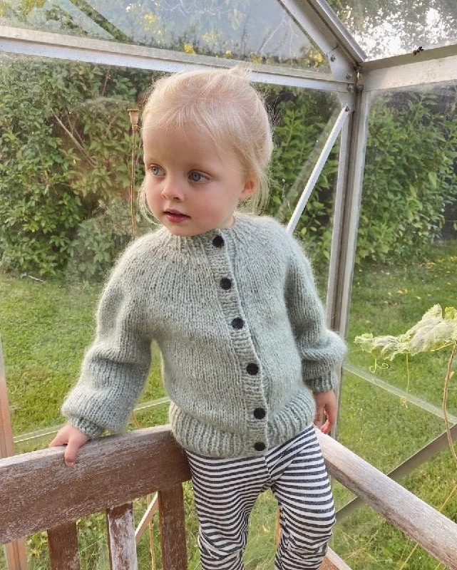 Flash Deal Novice Cardigan Chunky for kids by PetiteKnit, No 1 + Silk mohair kit