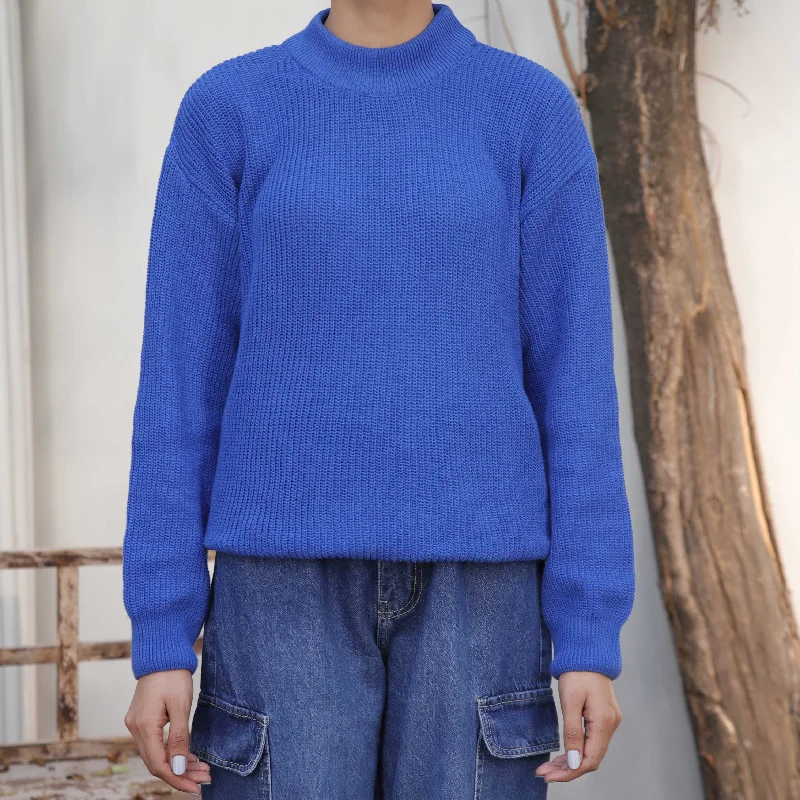 Bargain Alert Blue Thread Winter Sweater PN4606