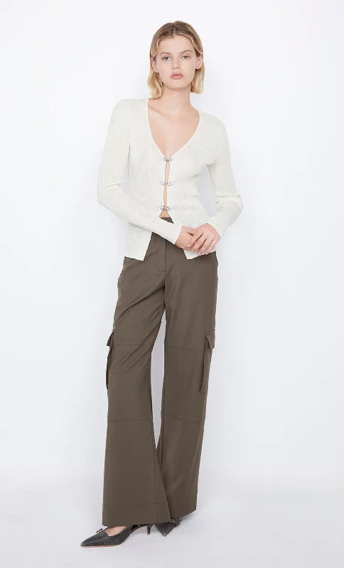 Weekend Savings Bonanza SHELBY CLASP CARDIGAN - IVORY