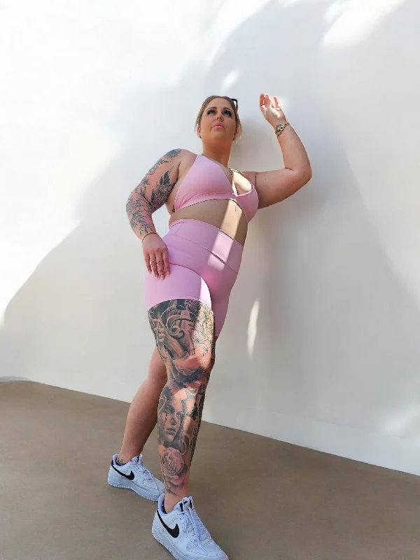 Super Savings Sleek Pink V-Line Active Crop Top