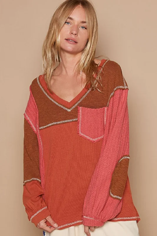 Weekend Offers You Can't Ignore POL V-Neck Knit Panel Exposed Seam Top