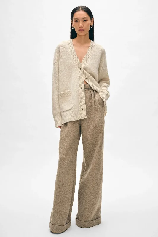 Weekend Bargains to Grab White + Warren - Cashmere luxe pocket cardigan