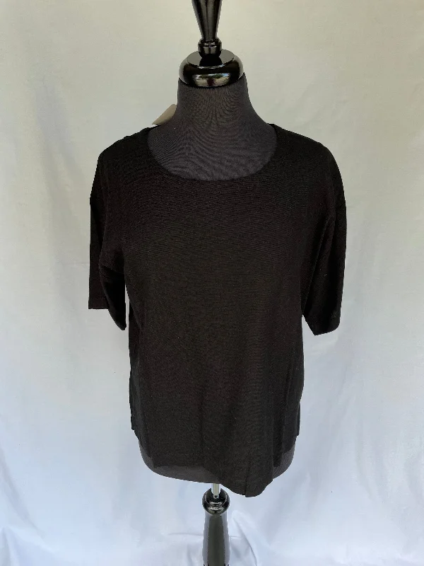Weekend Specials to Enjoy Black Linen Top