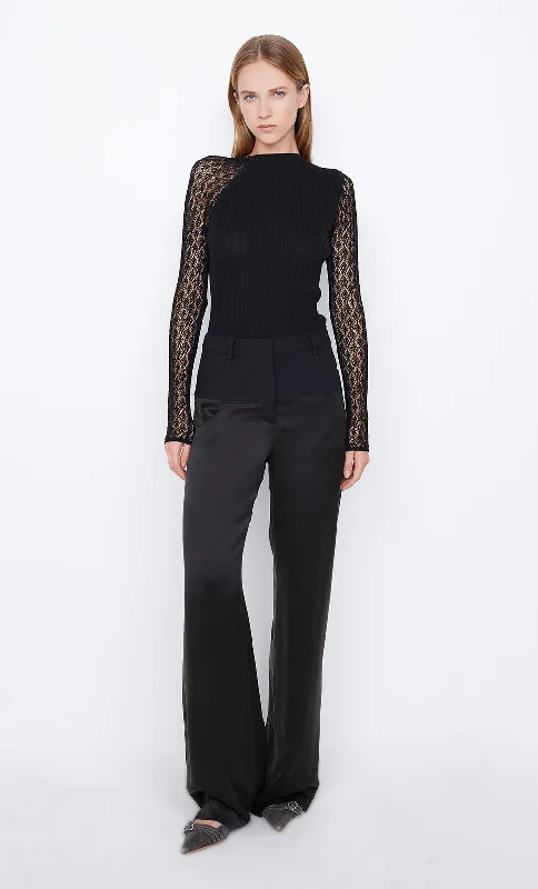 Weekend Savings Fiesta CHANTELLE LONG SLEEVE TOP - BLACK