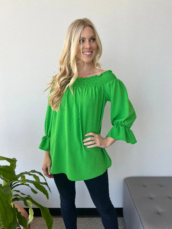 Hot Deal Kelly Green Bow Back Smocked Top