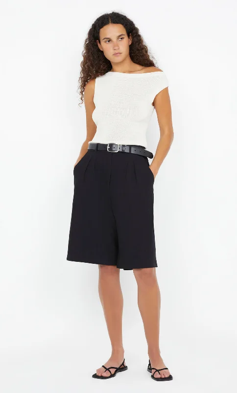Hurry In ELANAH KNIT ASYM TOP - WHITE