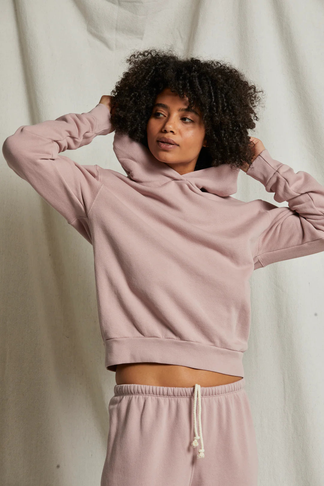 Year-End Sale Perfect White Tee - The Heart Pullover Hoodie (mauve)