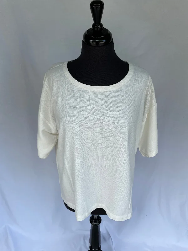 Weekend Deals That Amaze Off-White Linen Top
