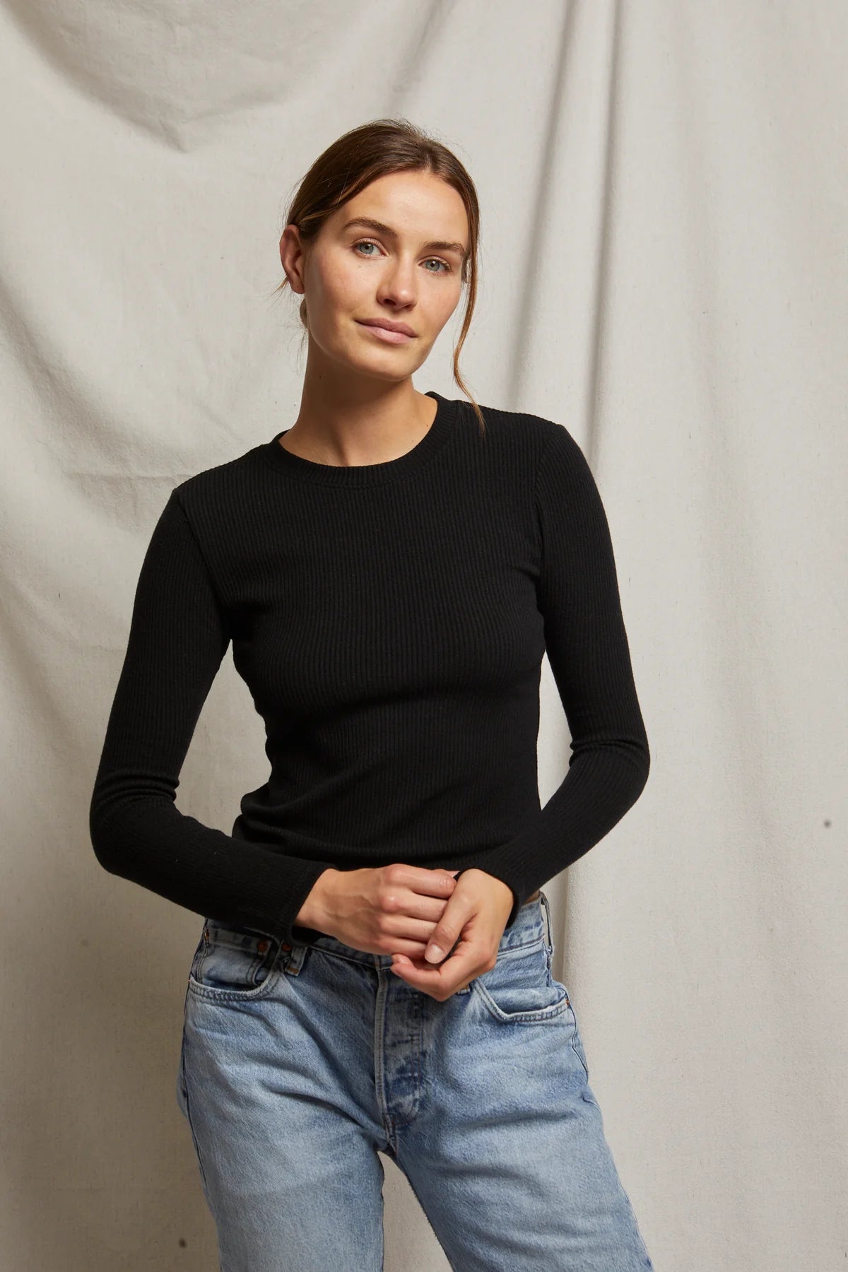 Low Prices Perfect White Tee - Jolie Rib L/S Crewneck (black)