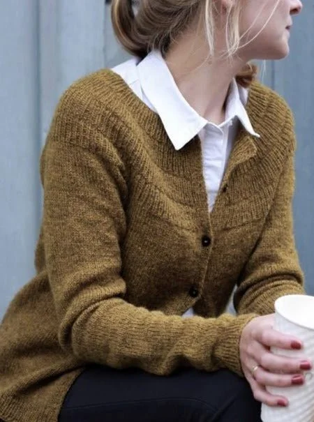 Massive Deal Ankers cardigan My size by PetiteKnit, No 20 yarn kit (ex pattern)
