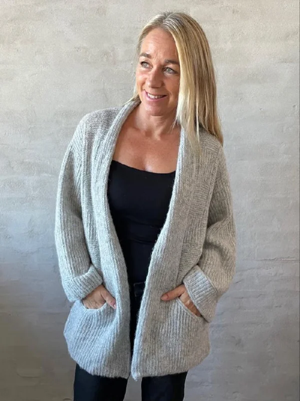 Today's Special Pygmalion cardigan by Hanne Falkenberg, No 2 knitting kit