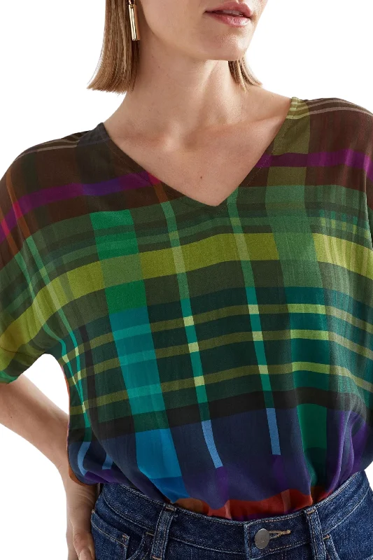 Weekend Steals Await IDEELL V-NECK TOP - A1277
