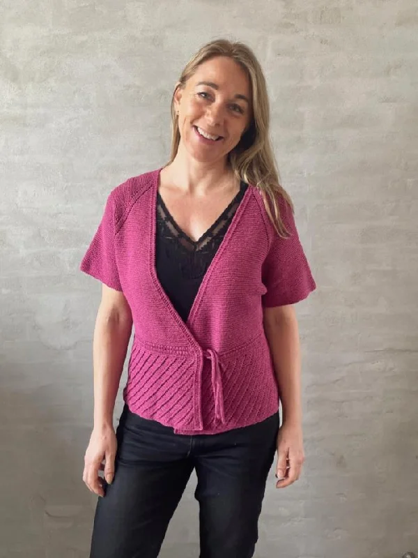 Hurry In Lido wrap cardigan by Hanne Falkenberg, No 21 knitting kit