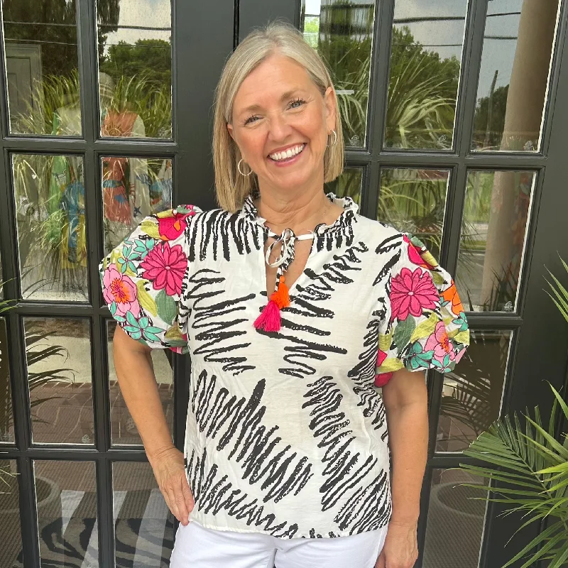 Early Access Arlo Top | White with Black Abstract