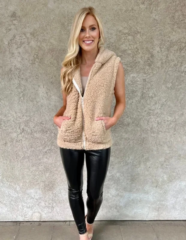 Weekend Deals to Make You Happy Cream Sherpa Vest
