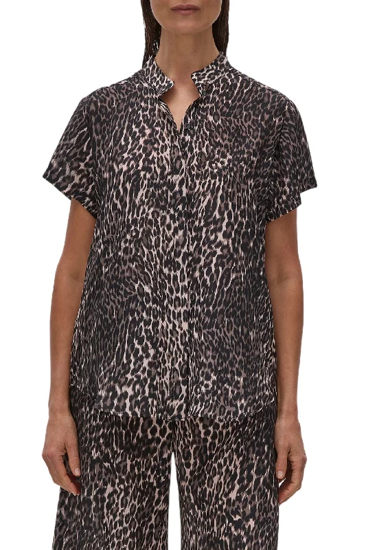 Weekend Shopping Made Better STAND SHIRT - F8397061