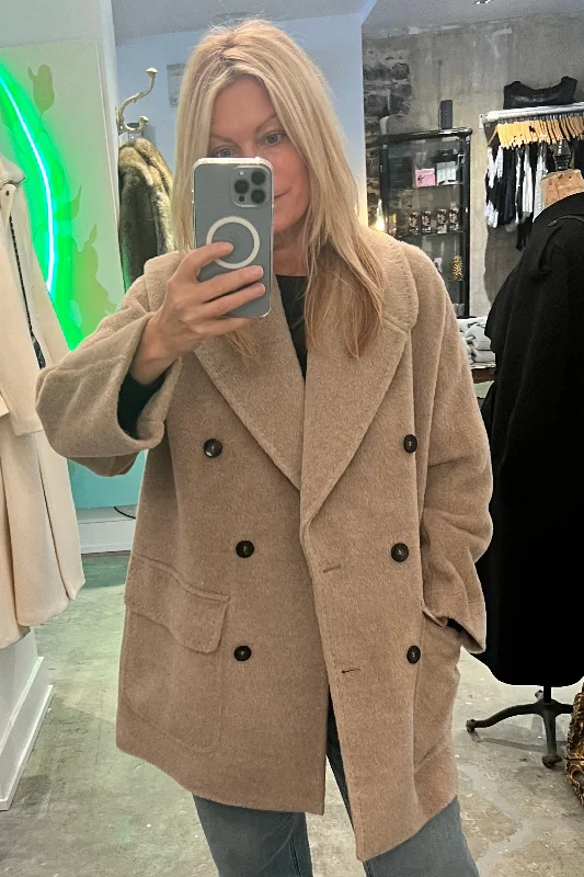 Weekend-Only Price Drops Normeet - Alpaca Coat