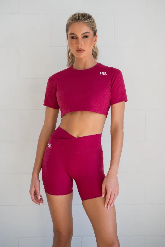 Savings Spectacular Everyday Cropped T-Shirt in Raspberry