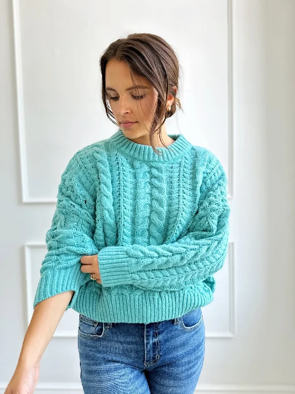 Price Cut Chunky Cropped Crew Neck Sweater - FINAL SALE