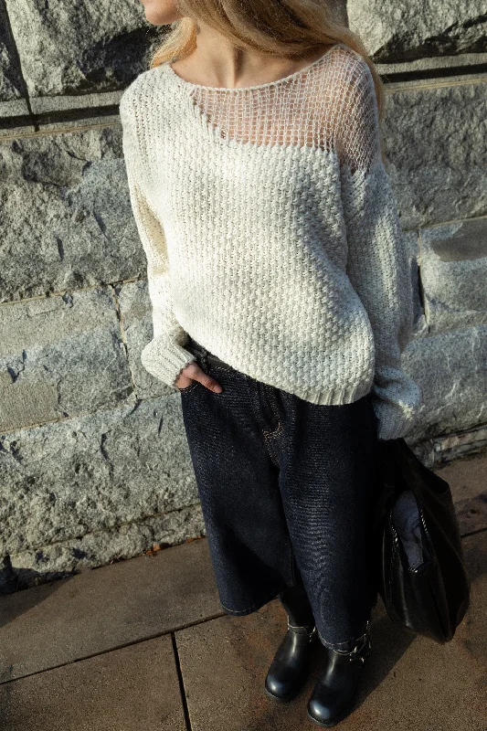 Stock Clearance DISTRESSED DETAIL SWEATER